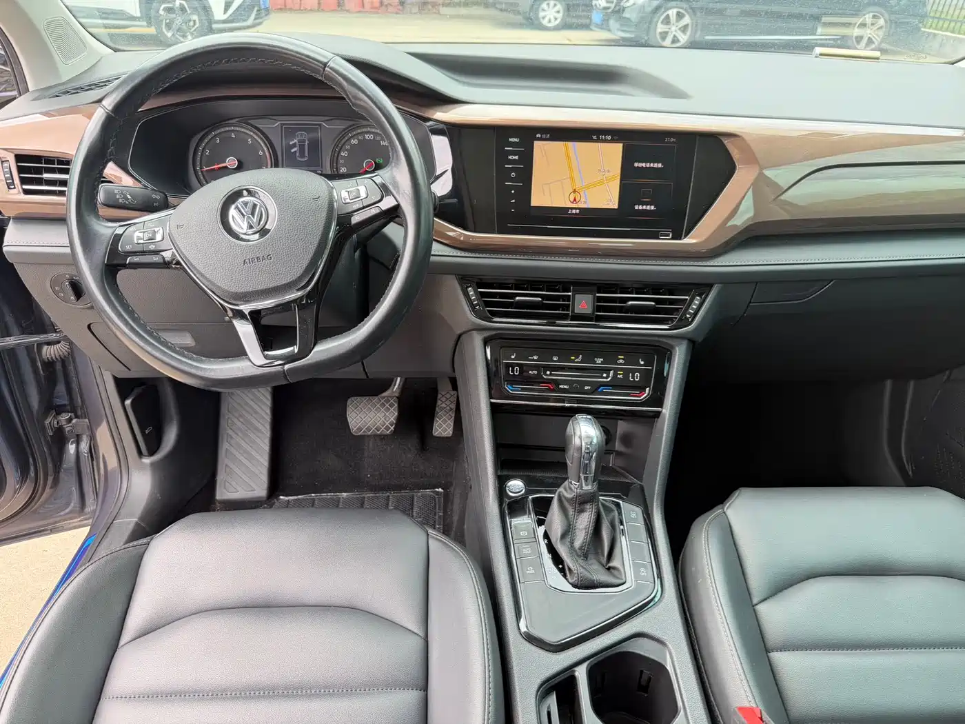 Volkswagen Tharu 2020 280TSI 2WD Luxury Edition China V фото 6