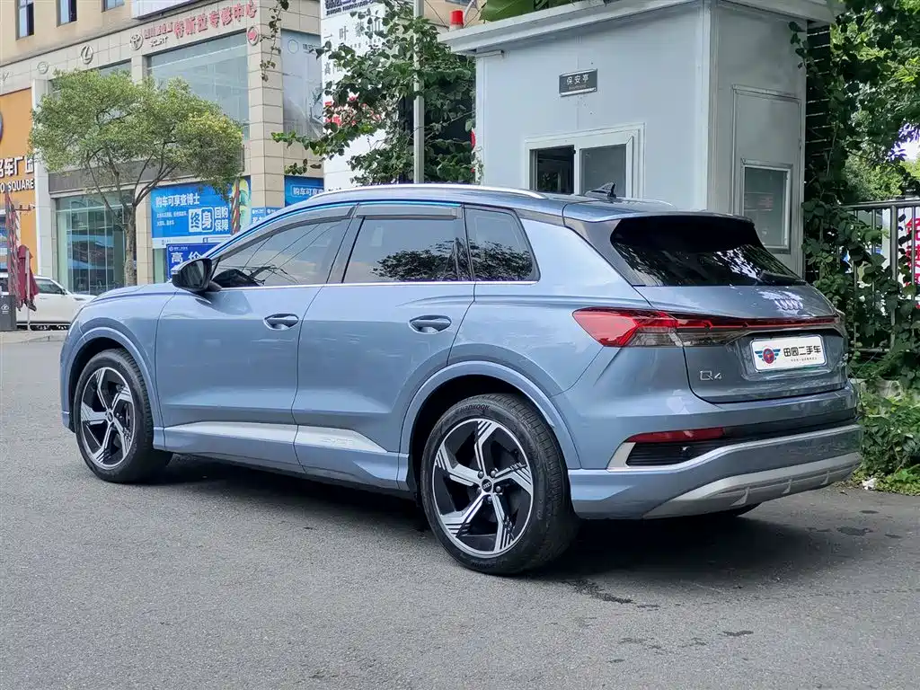 Audi Q4 e-tron 2025 2024 40 e-tron Creation Edition