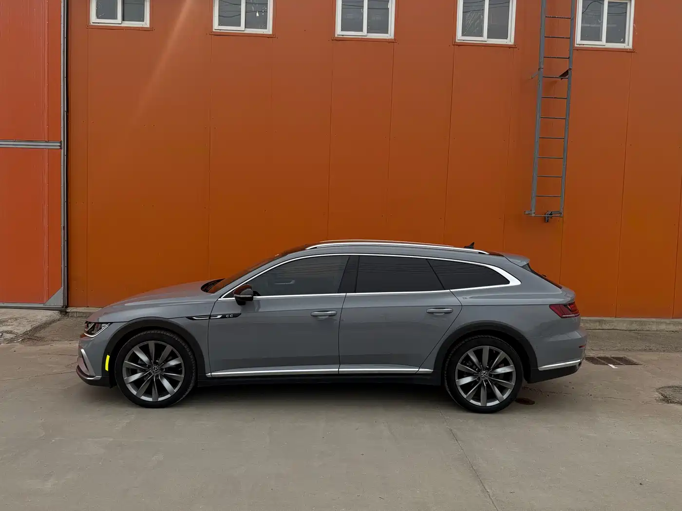 Volkswagen FAW-Volkswagen CC 2024 2024 Shooting Brake 380TSI Hunter's Heart Public Sharing Edition
