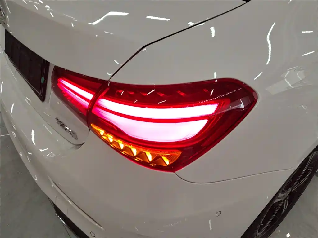Mercedes-Benz A-Class 2025 2025 A 200 L Fashion Edition