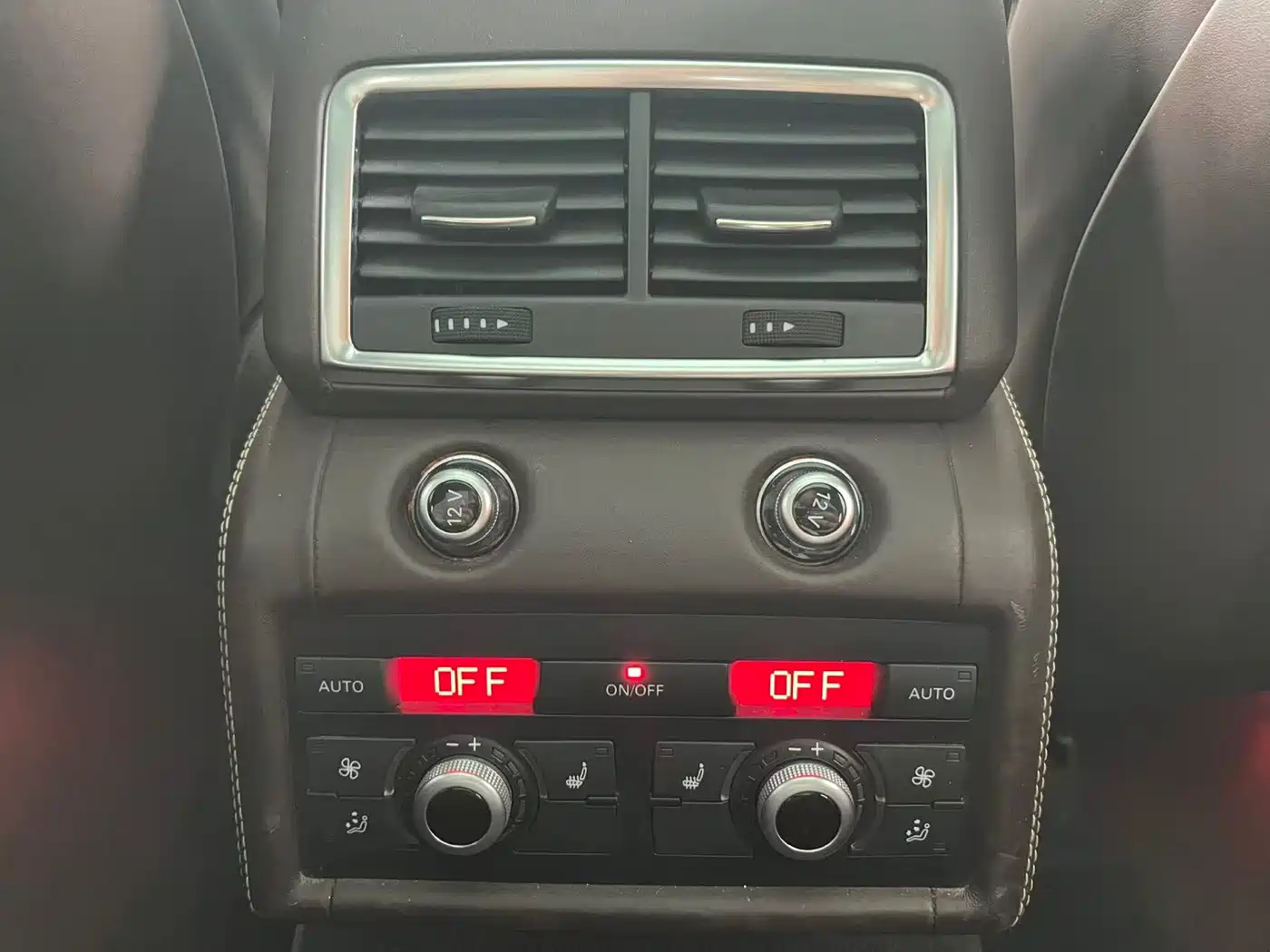 Photo 11 - Audi Q7