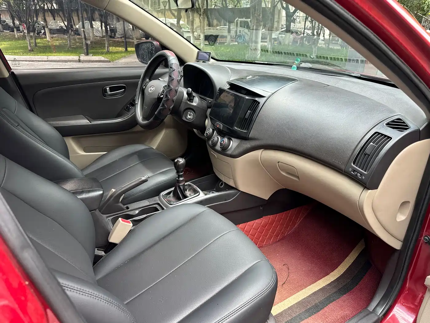 Hyundai Elantra 2011 1.6L Manual Comfort фото 15