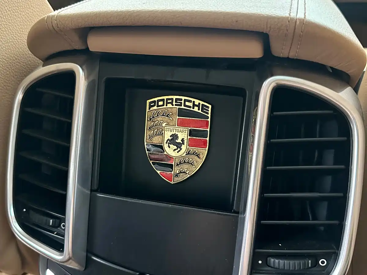 Porsche Cayenne 2011 Cayenne S 4.8L фото 14