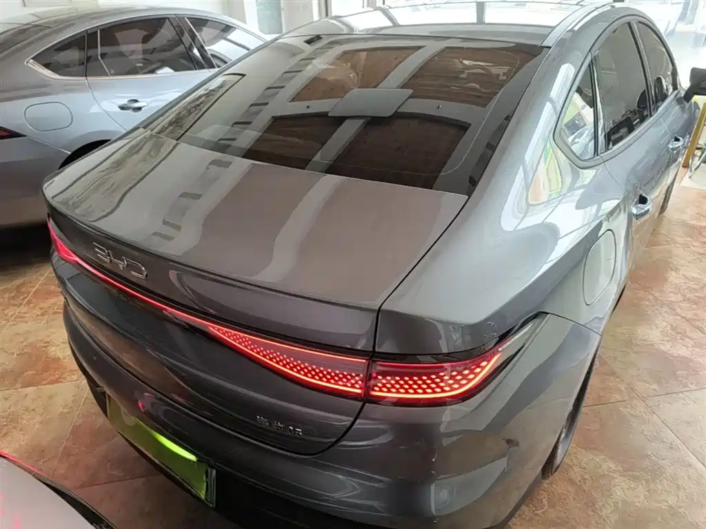 BYD Hai Bao 05 DM-i 2025 DM-i Smart Drive Edition 55KM Luxury фото 6