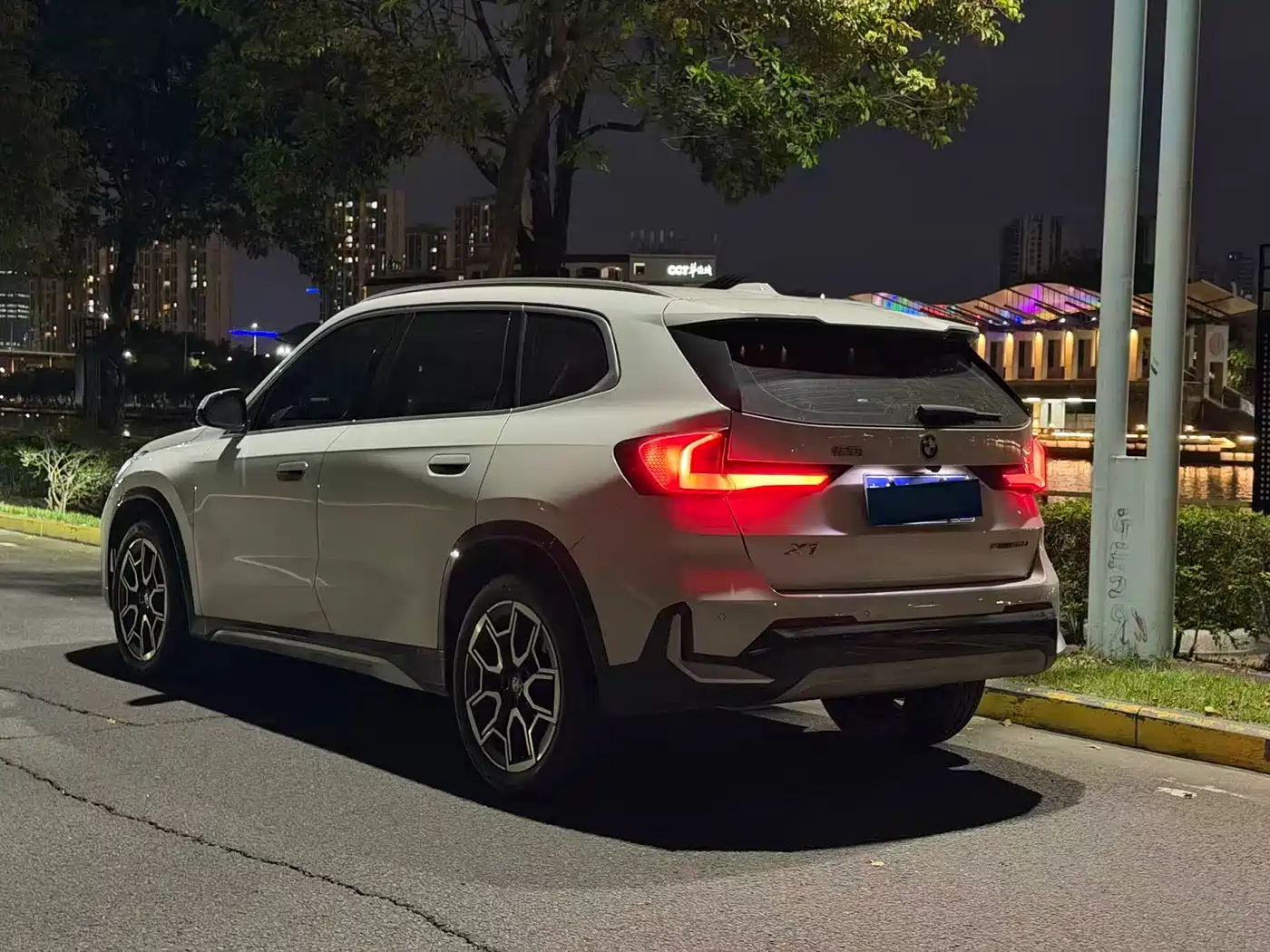 BMW X1 2023 sDrive25Li X Design Package фото 5