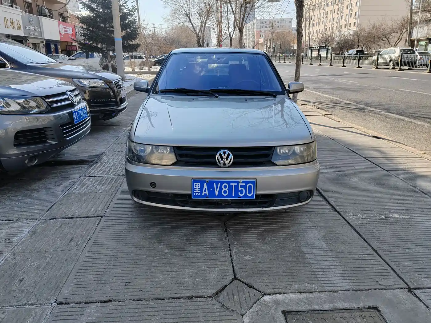 Volkswagen Jetta 2012 1.6L Commemorative Edition фото 3