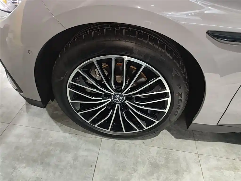 BYD Han 2025 DM-i Smart Driving Edition 125KM LiDAR Flagship фото 23