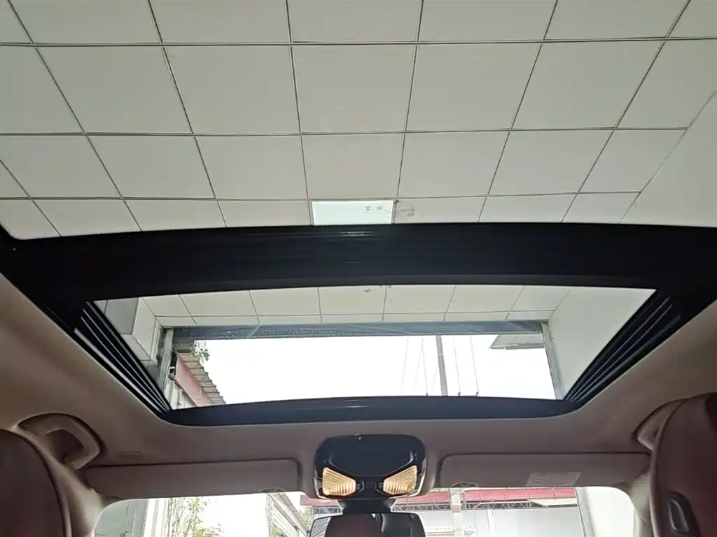 BMW i3 2025 eDrive 35 L фото 18