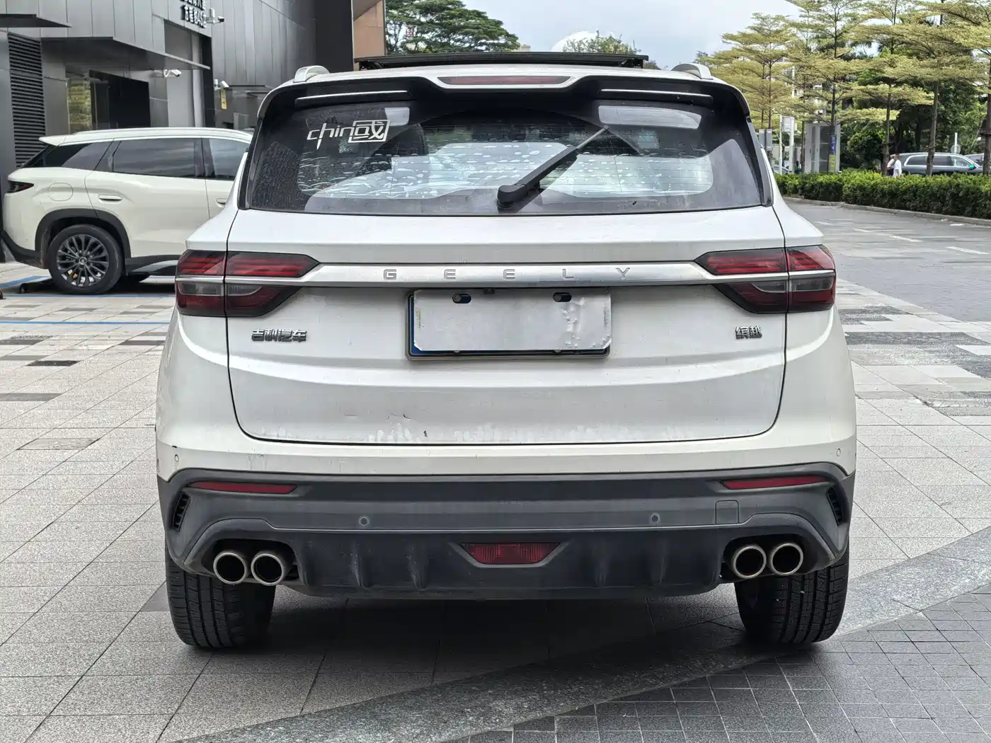 Фото 4 - Geely Binyue