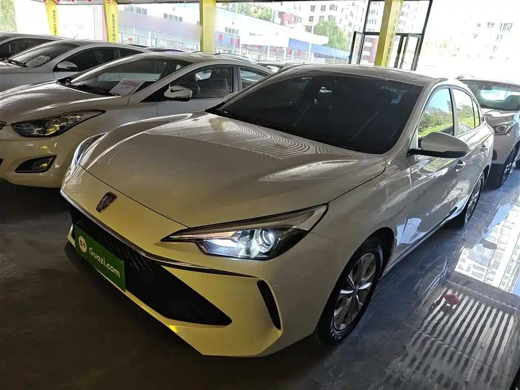 Roewe i5 2023 1.5L Manual Comfort Edition