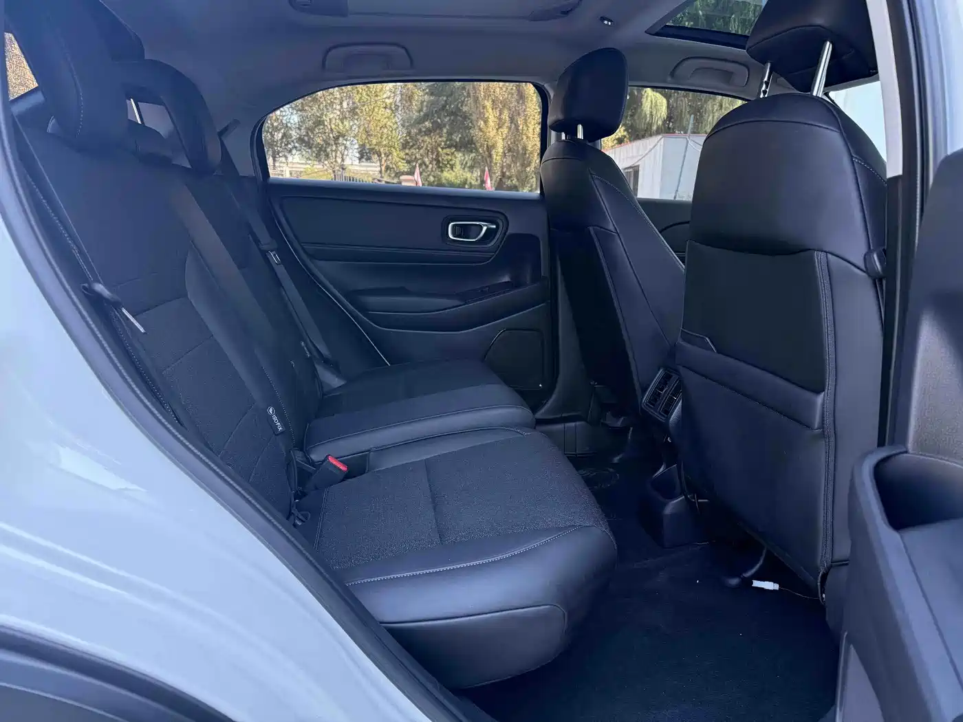 Honda Vezel 2023 2023 1.5L CVT Pioneer Edition