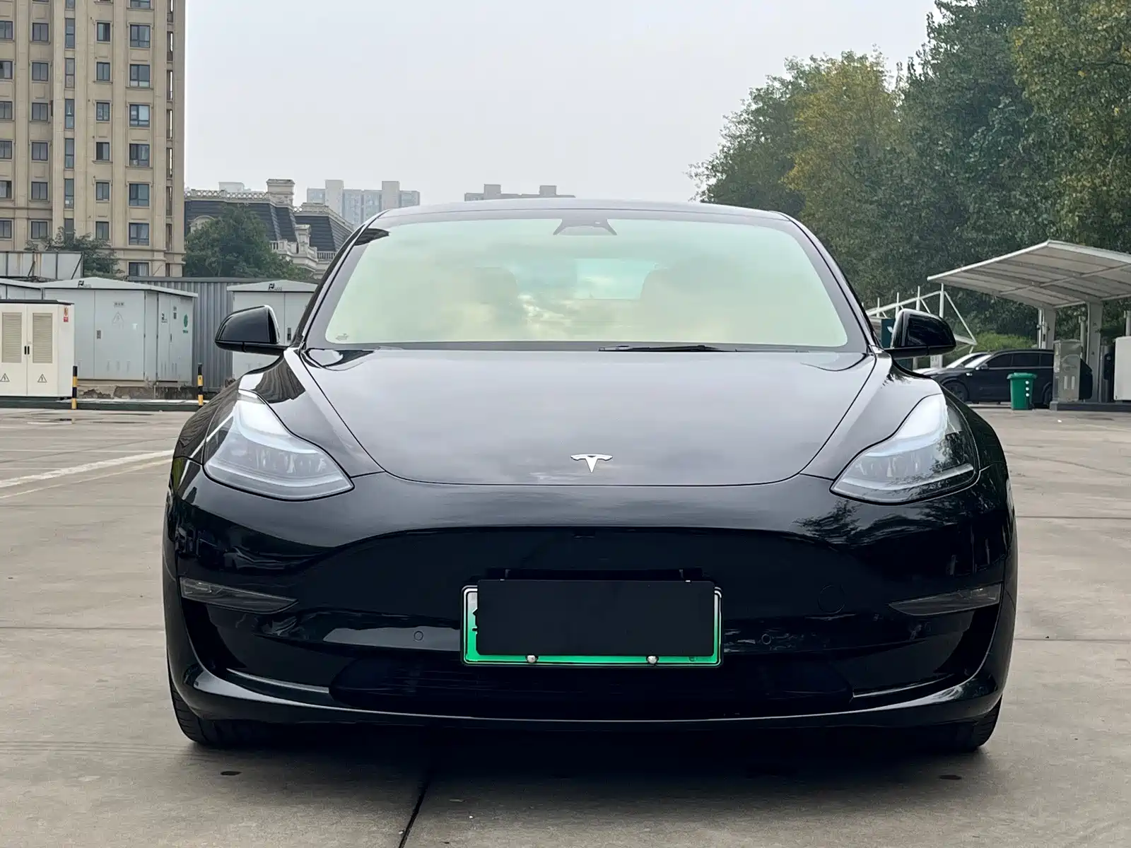 Фото 2 - Tesla Model 3