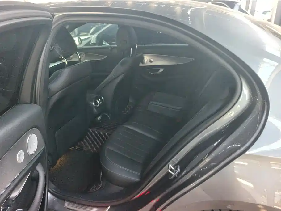 Mercedes-Benz E-Class (Import) 2019 Facelift E 300 Sport Edition фото 11