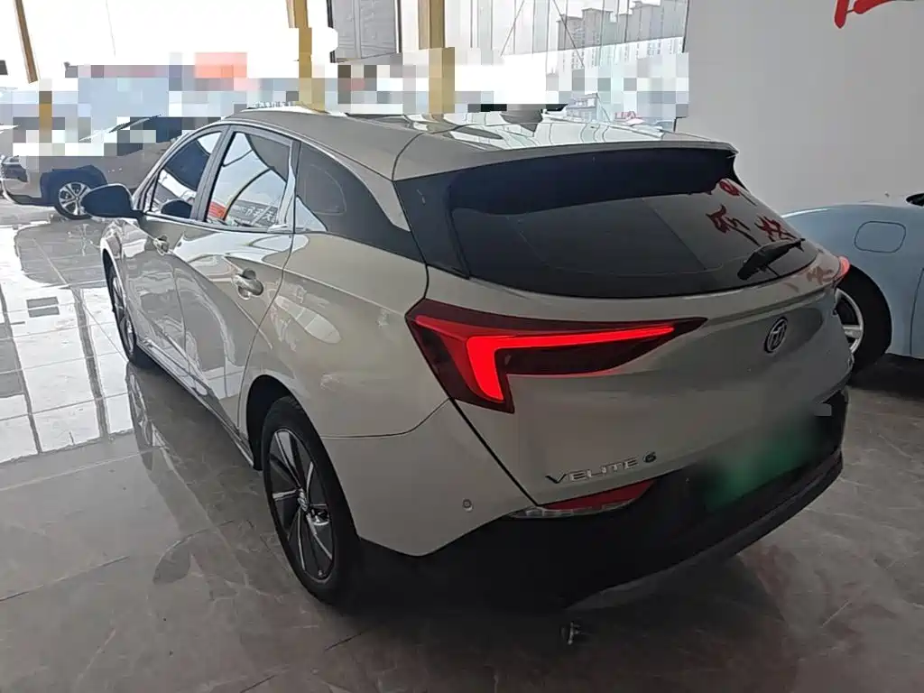 Buick Velite 6 2024 2024 Model 430km Premium Edition