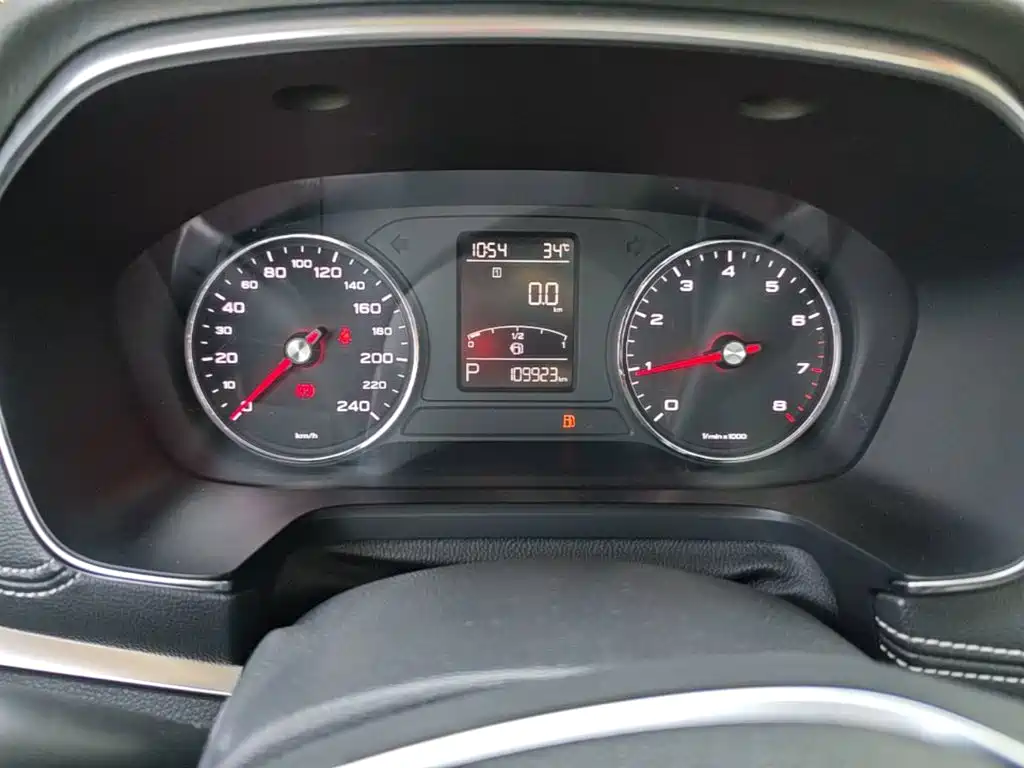 Roewe RX5 2016 2016 20T 2WD Automatic Internet Smart Edition