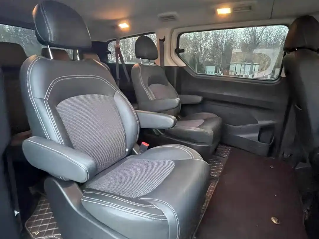 SAIC Maxus Maxus G10 2018 PLUS 2.0T Automatic Elite Edition фото 9
