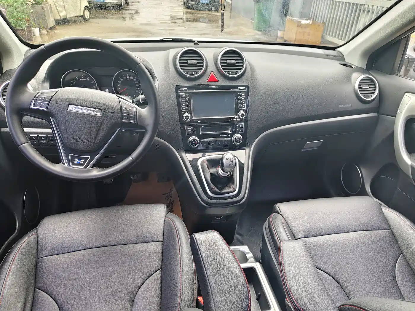 Haval H6 2017 Classic 1.5T Manual 2WD Elite Edition фото 5