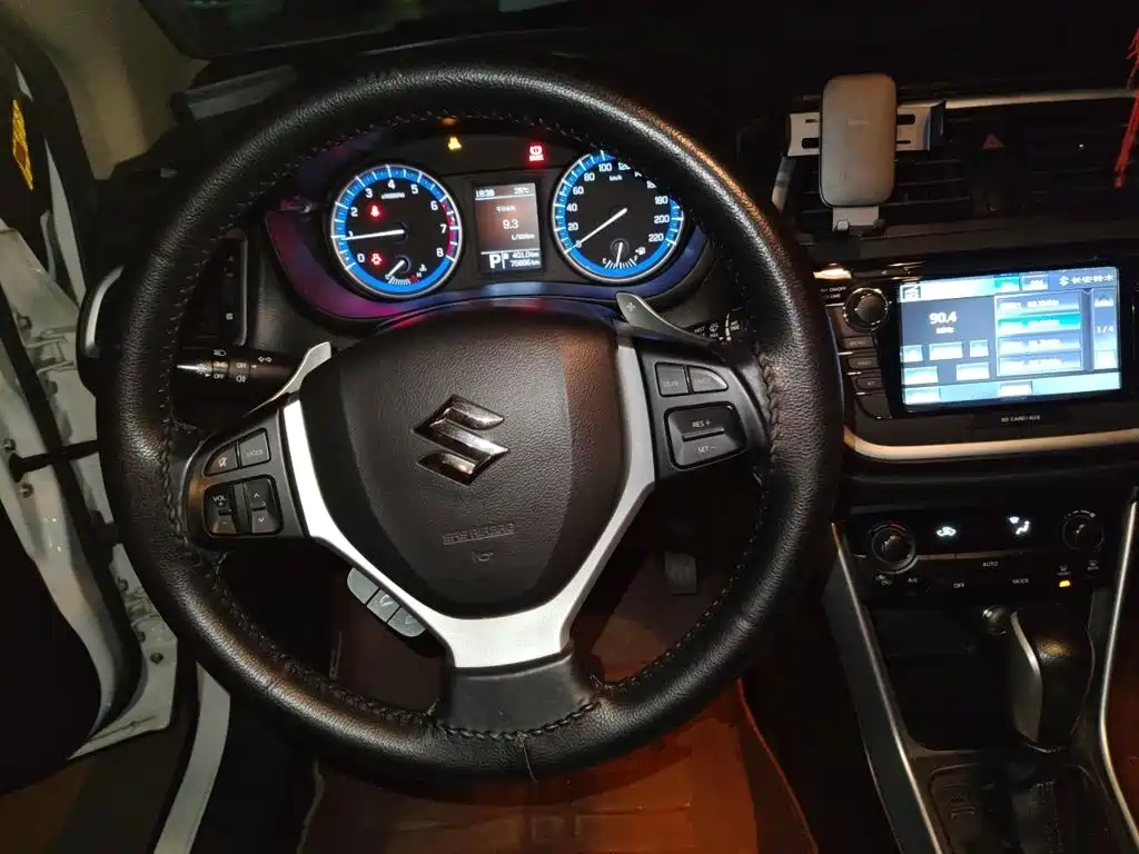 Suzuki SX4 S-Cross 2016 2015 1.6L CVT 2WD Elite