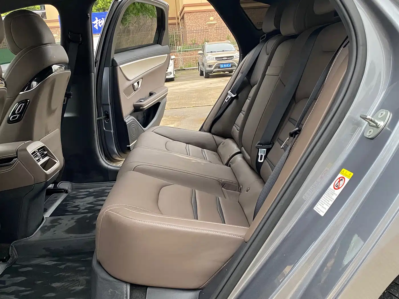 BYD Han 2020 EV Extended Range Luxury фото 5