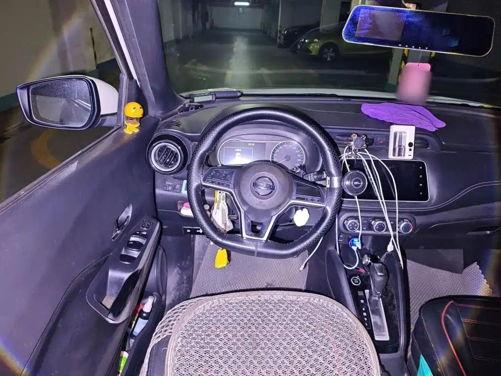 Nissan Kicks 2019 2019 1.5L CVT Smart Connect Luxury Edition