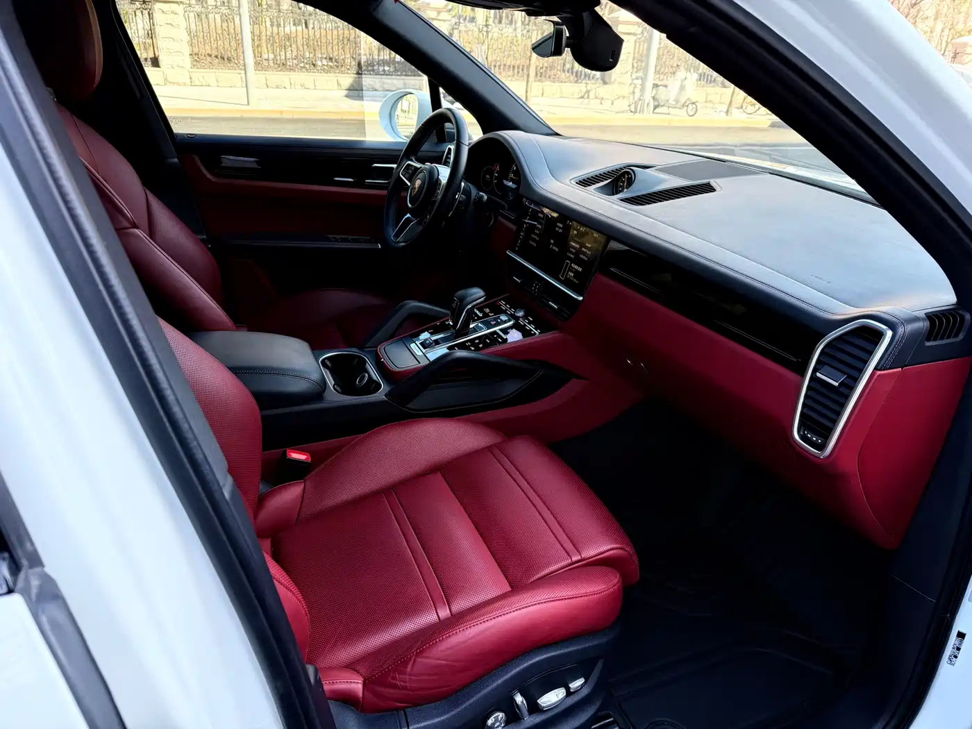 PORSCHE CAYENNE NEW ENERGY