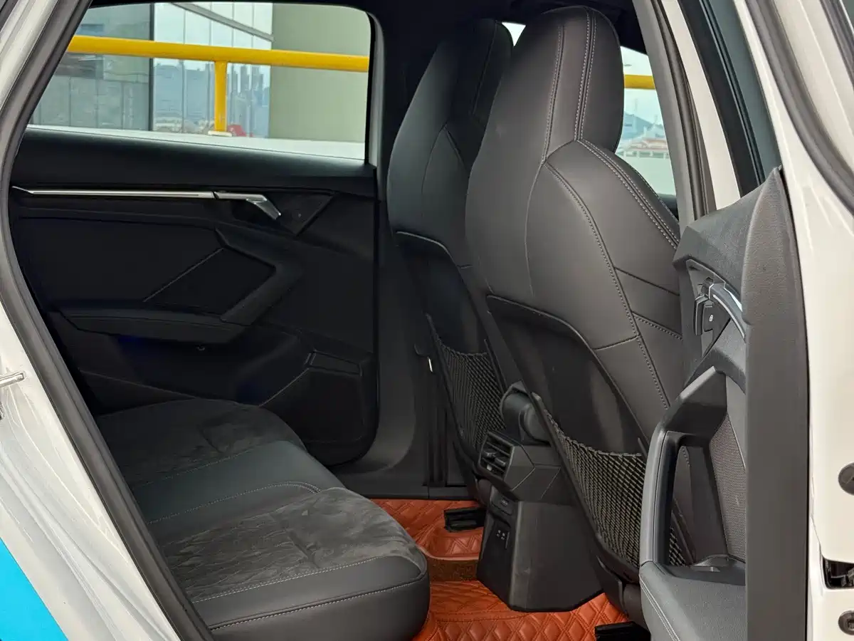 Фото 21 - Audi A3