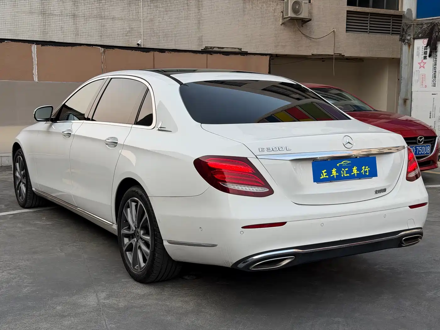 Mercedes-Benz E-Class 2019 E 300 L Luxury фото 4