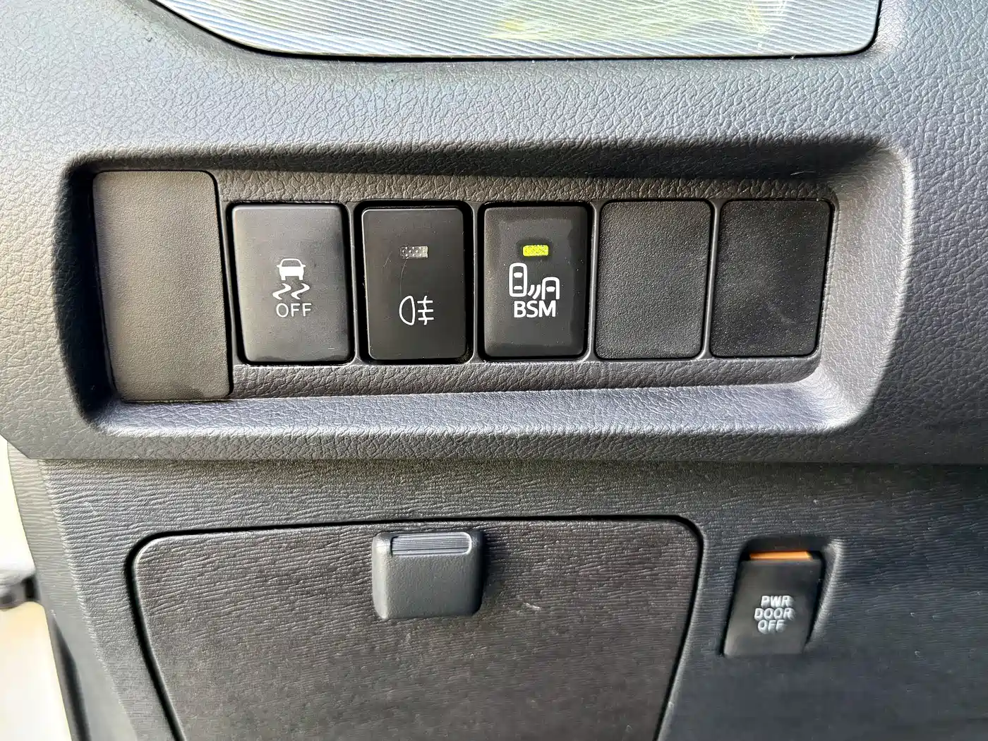 Toyota Sienna 2015 3.5L 2WD LE фото 14