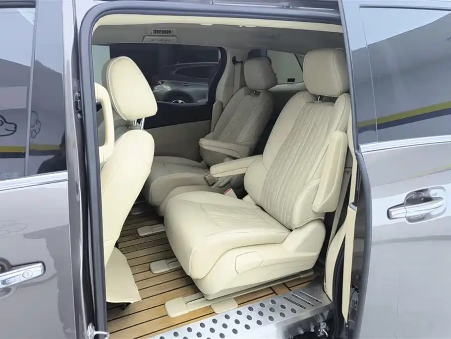 Buick GL8 2023 Land Business Class 652T Luxury фото 11