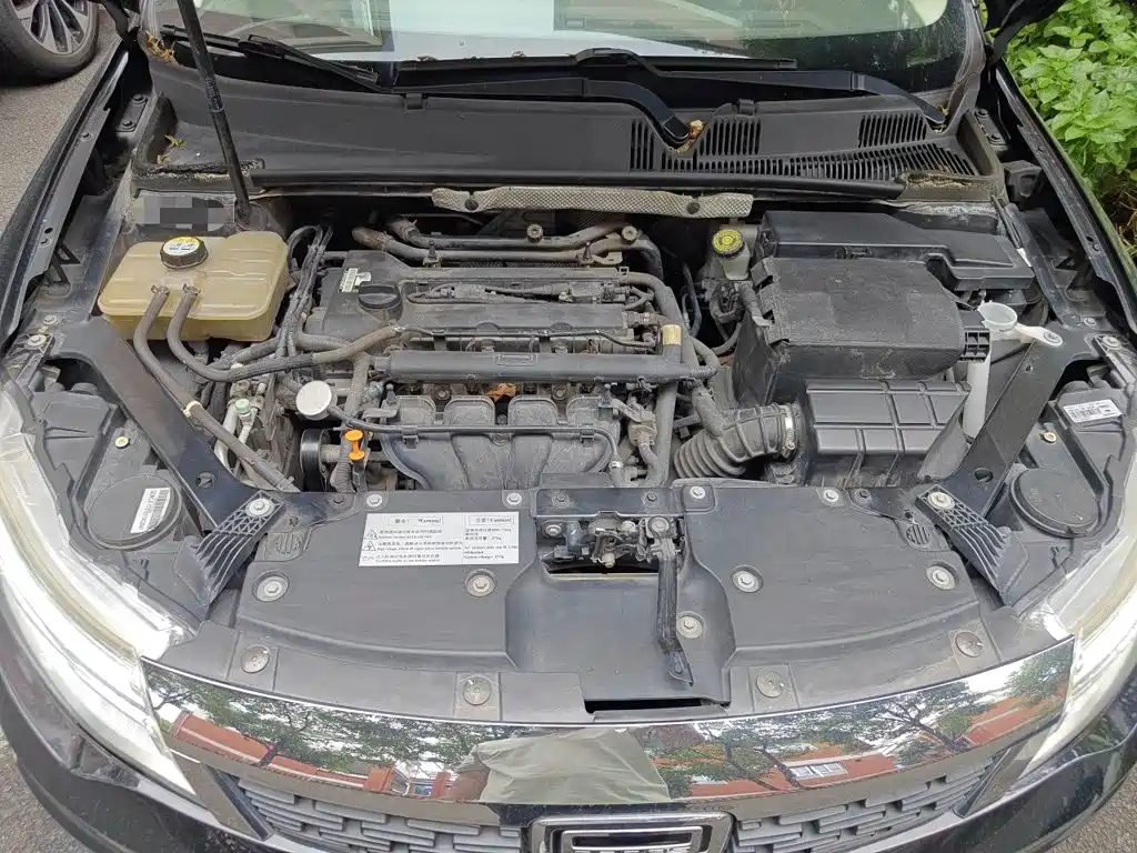 Qoros 3 2017 2016 Sedan 1.6L Automatic Zhiyue
