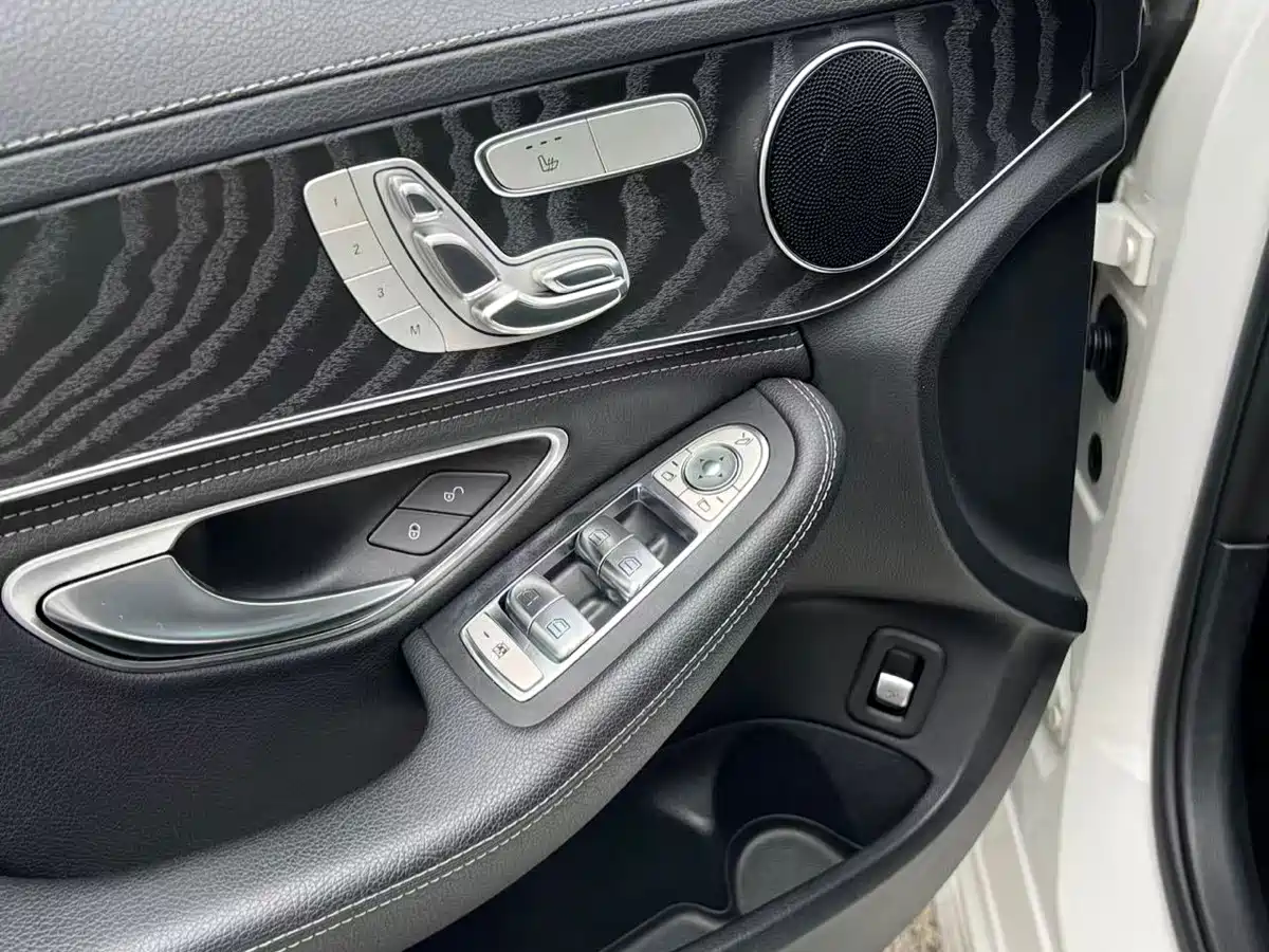 Mercedes-Benz C-Class 2020 C 260 L Sport фото 10