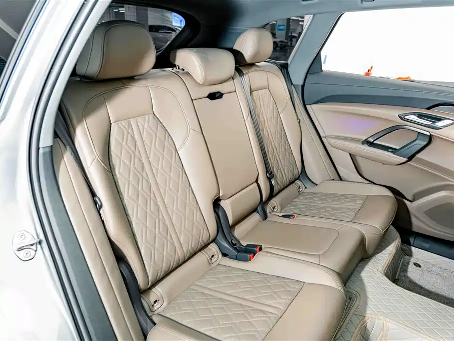 Audi Q5L 2026 2026 Luxury Sport 150kW