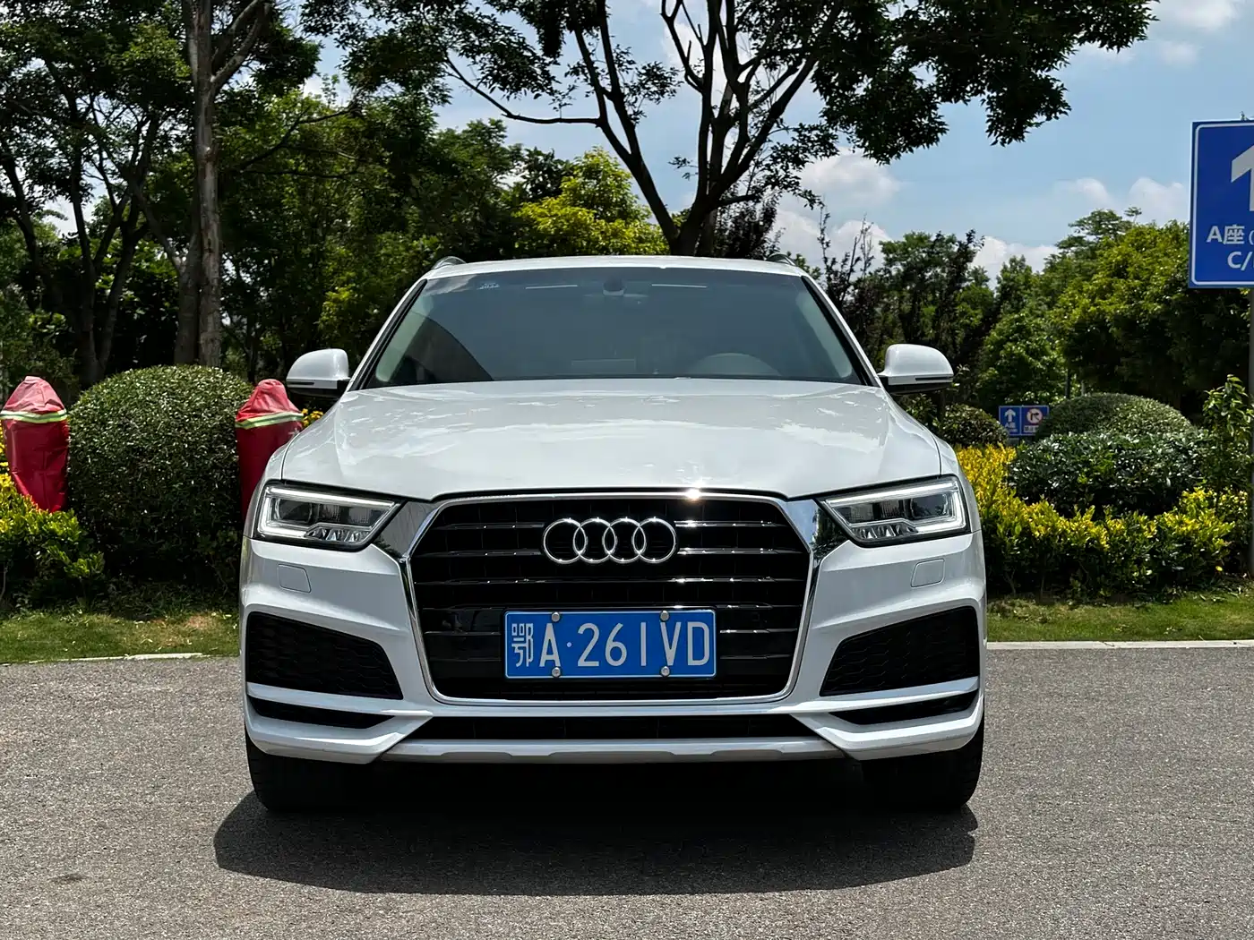 Audi Q3 2018 30th Anniversary Edition 35 TFSI Sport фото 2