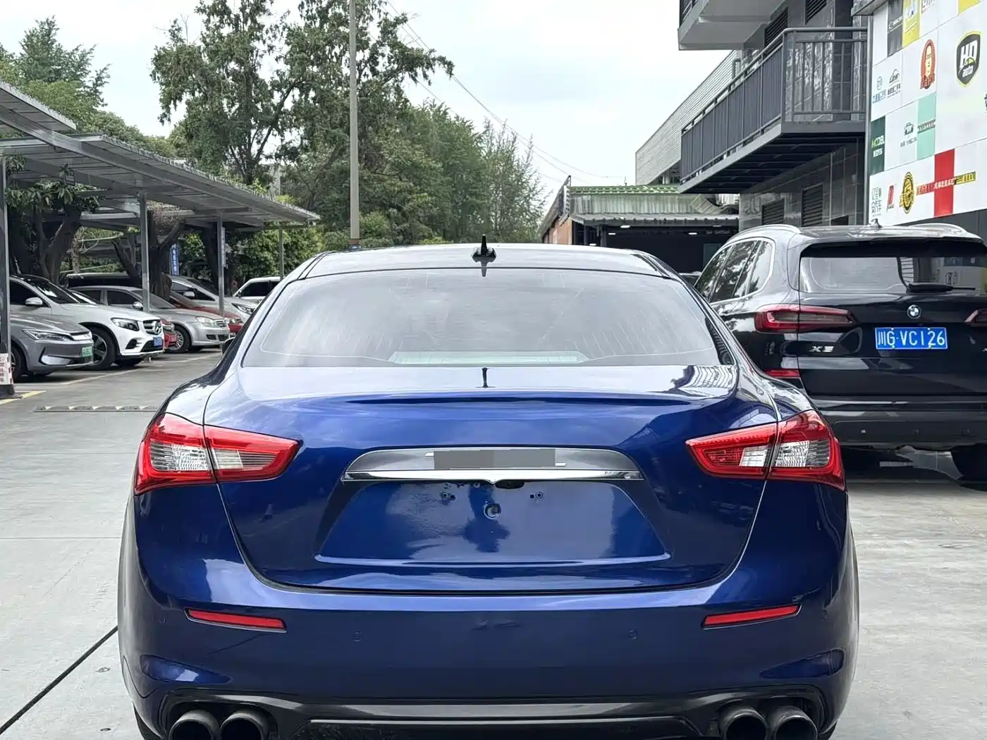 Photo 8 - Maserati Ghibli