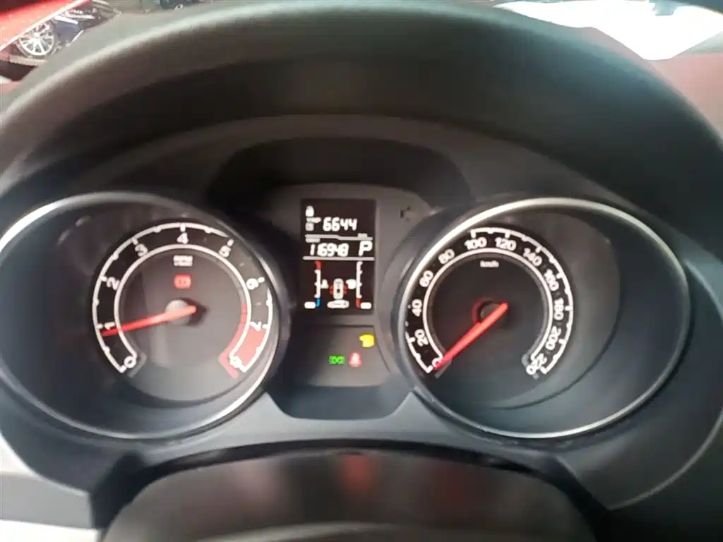 MG GT 2018 2016 Model 1.5L Automatic Premium Luxury Edition