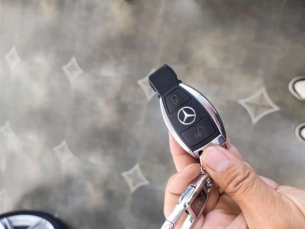 Mercedes-Benz R-Class 2014 R 320 4MATIC Business фото 9