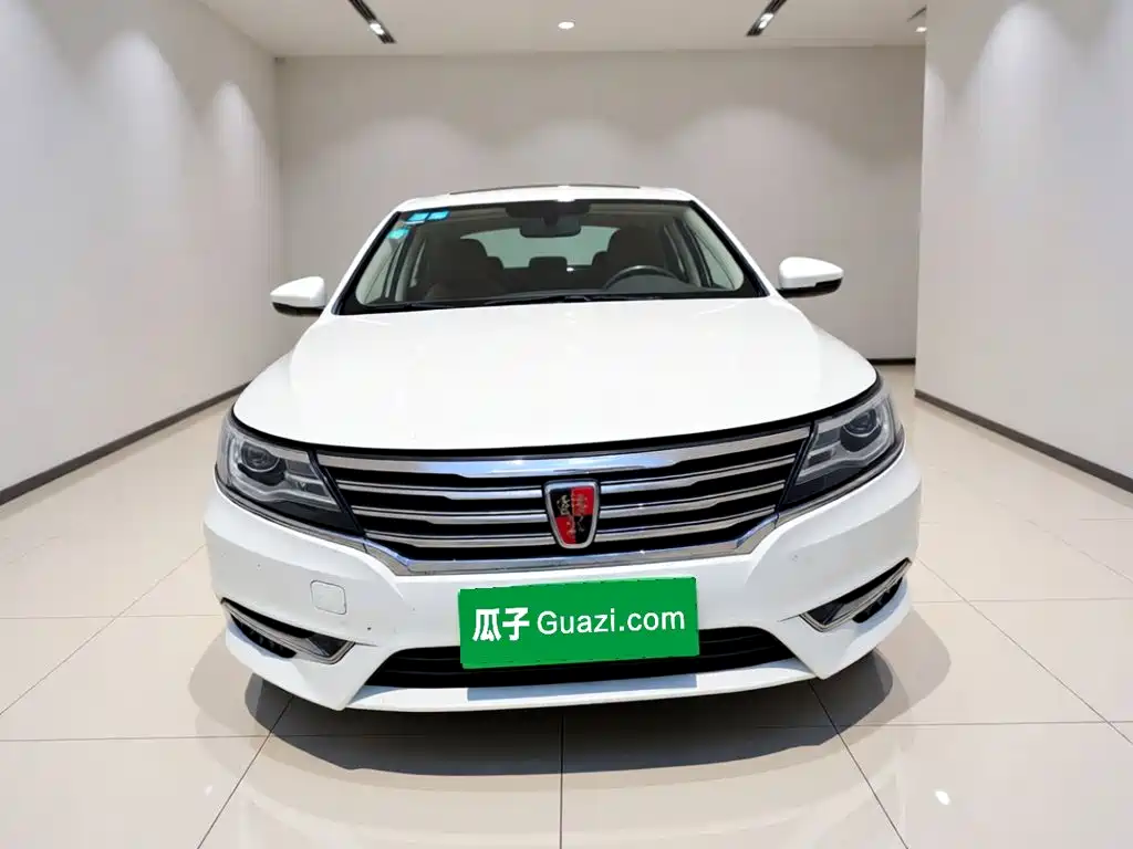 Фото 2 - Roewe i6