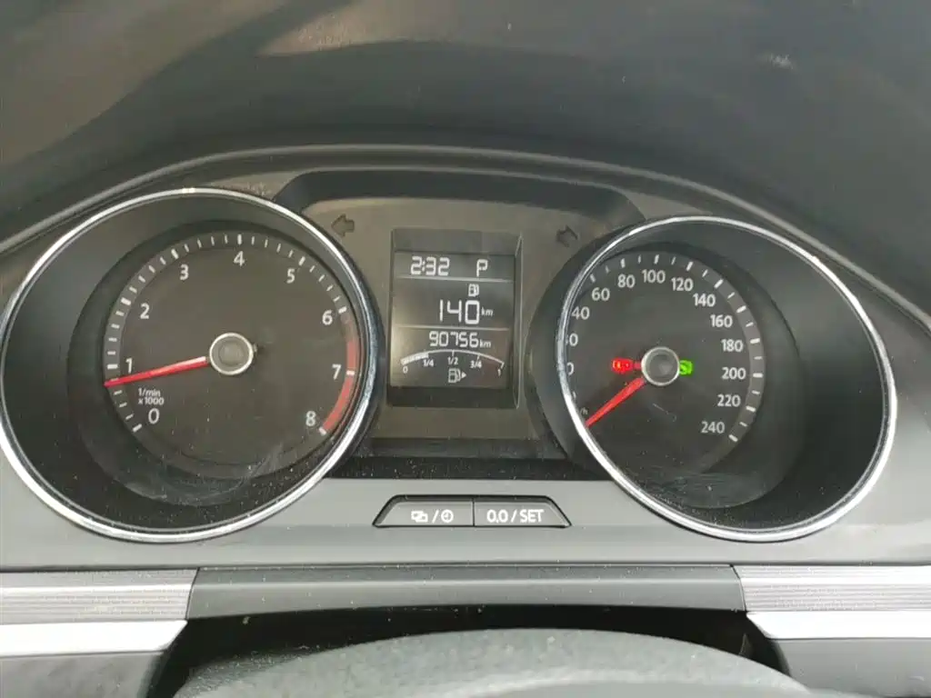 Volkswagen Bora 2016 Model 1.6L Automatic Fashion фото 12