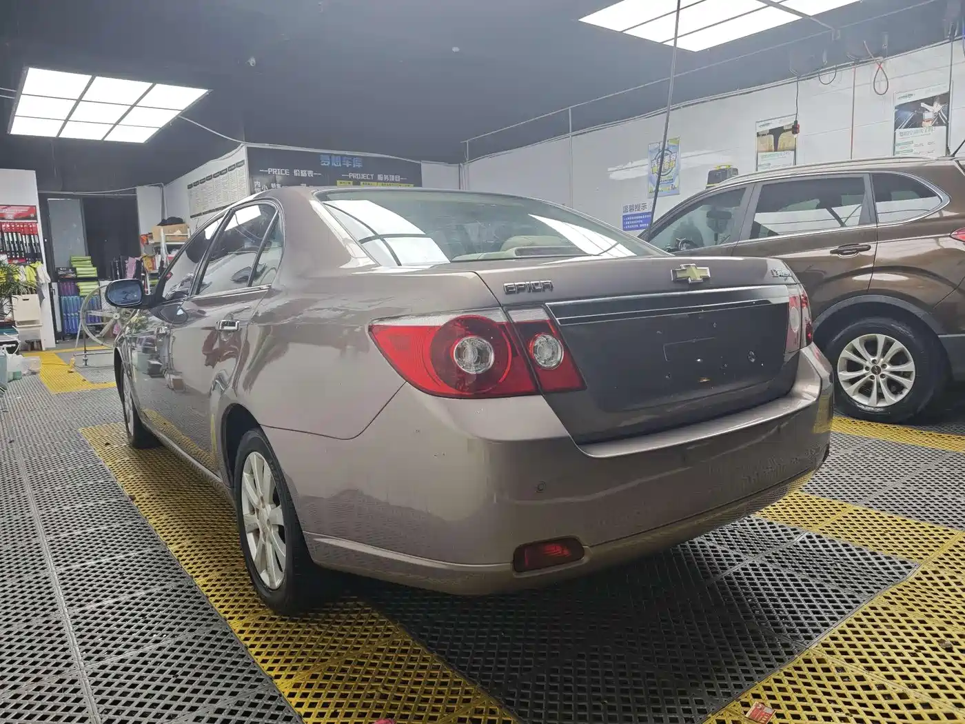 Chevrolet Epica 2013 1.8 SX Luxury AT фото 10
