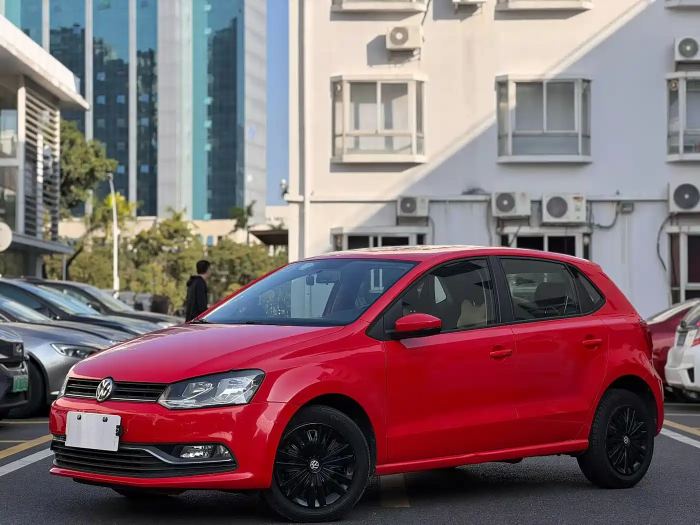 Volkswagen Polo 2016 1.6L Automatic Comfort фото 10