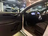 Фото 8 - Tesla Model X