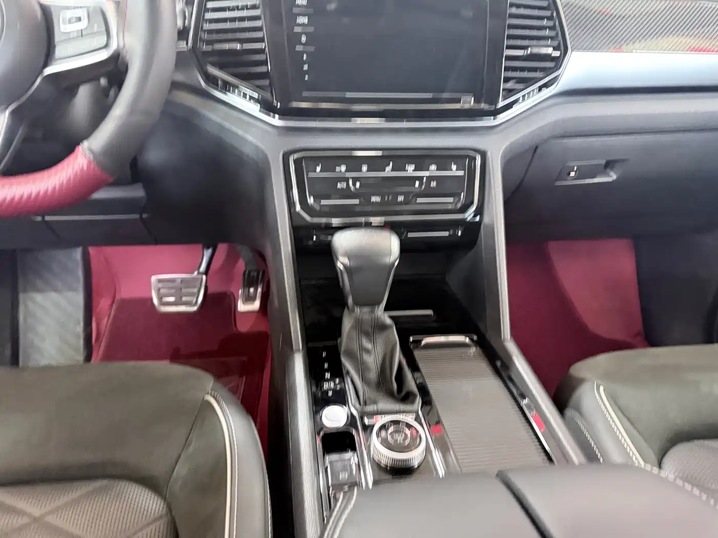 Volkswagen Teramont 2019 Model Teramont X 380TSI 4WD Prestige Luxury Edition фото 16