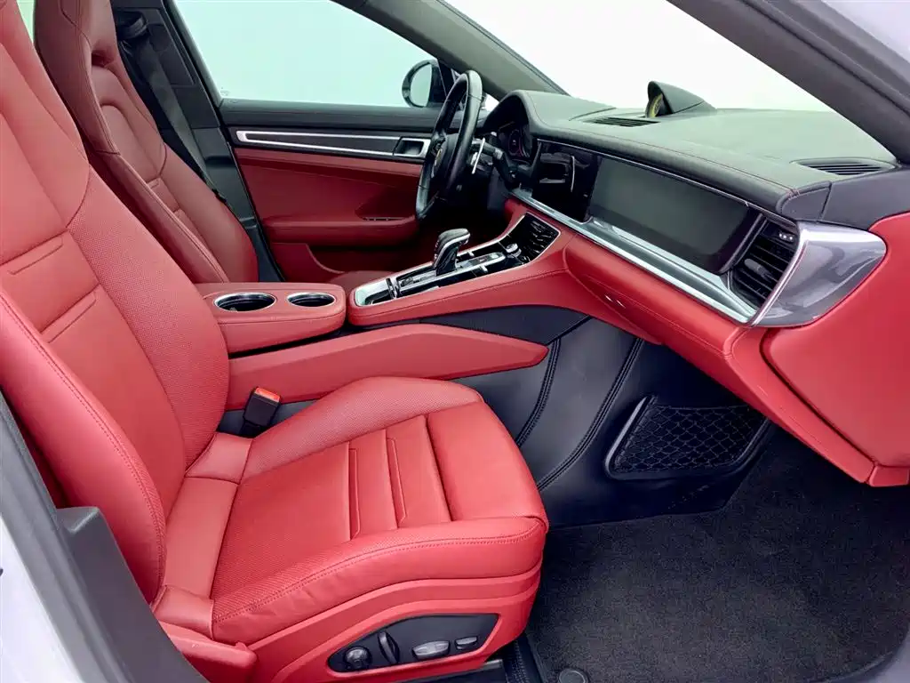 Porsche Panamera 2023 Facelift Panamera 2.9T Platinum Edition фото 14