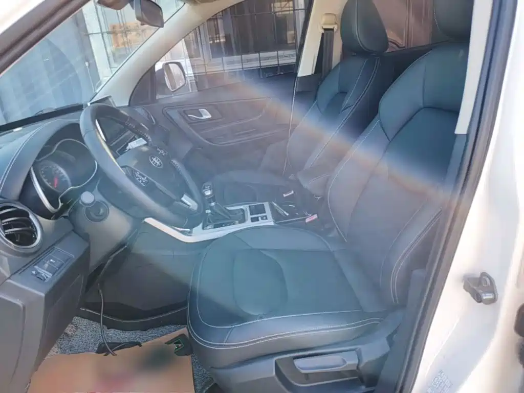 Besturn X40 2020 2019 1.6L Automatic Luxury China VI