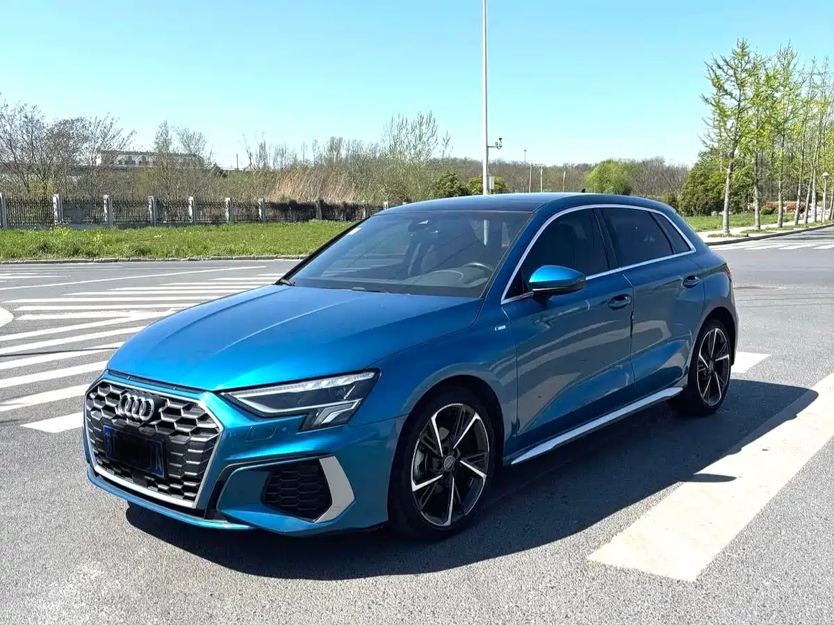 Audi A3 2021 Sportback 35 TFSI Fashion Sport