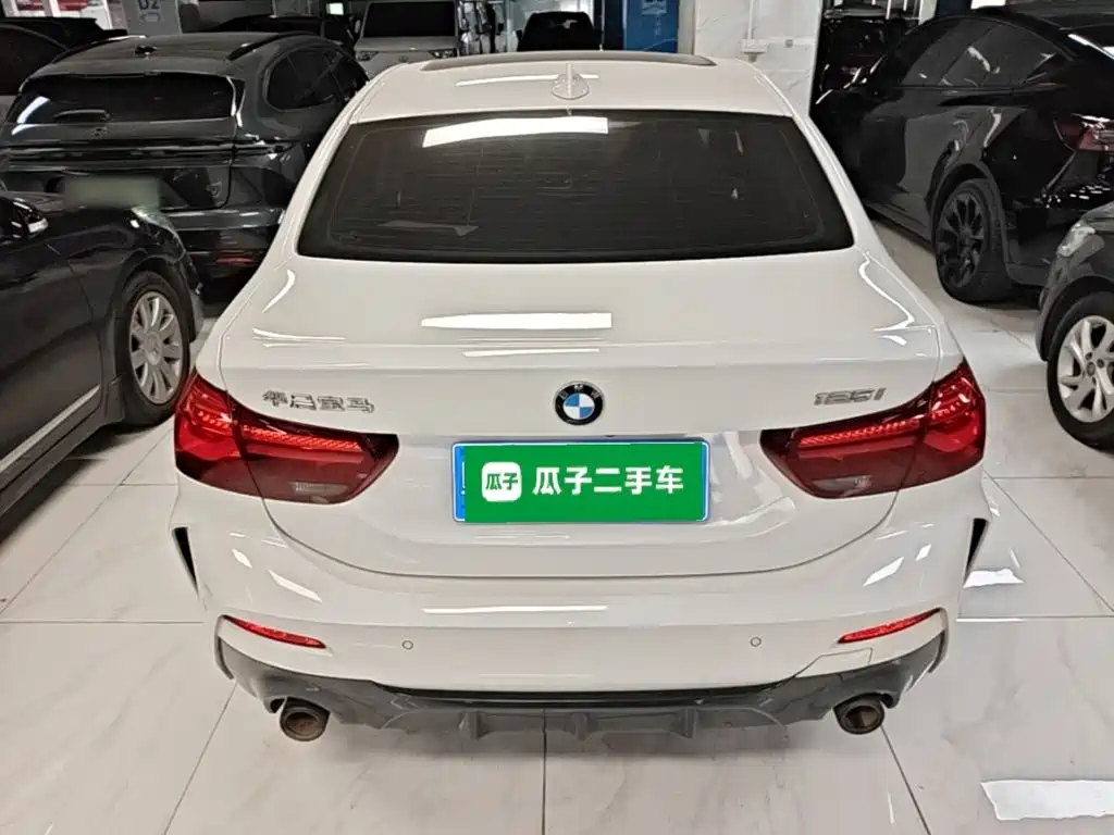 Фото 6 - BMW 1 Series