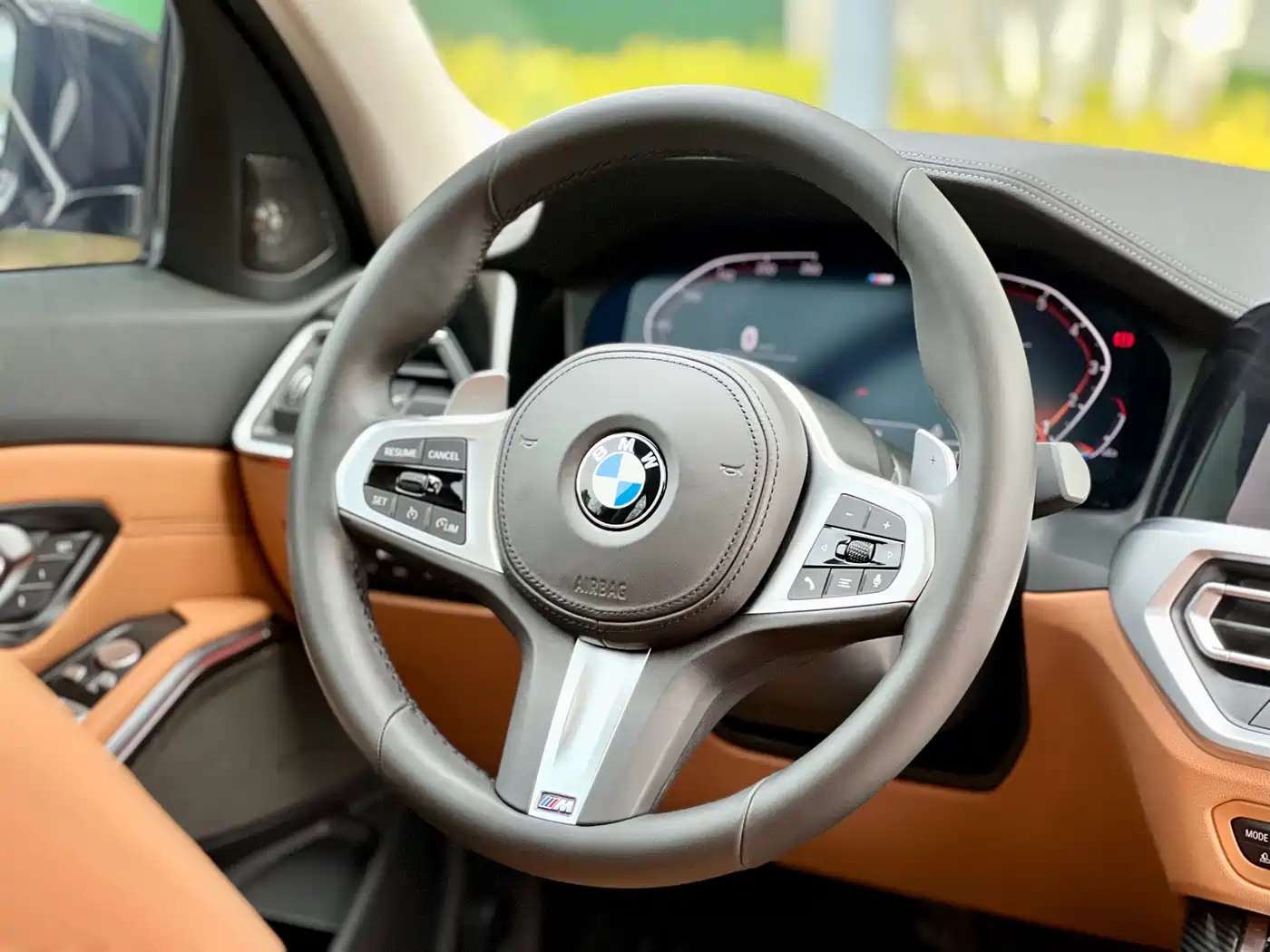 BMW 3 Series 2020 Facelift 325i M Sport Night Edition фото 32