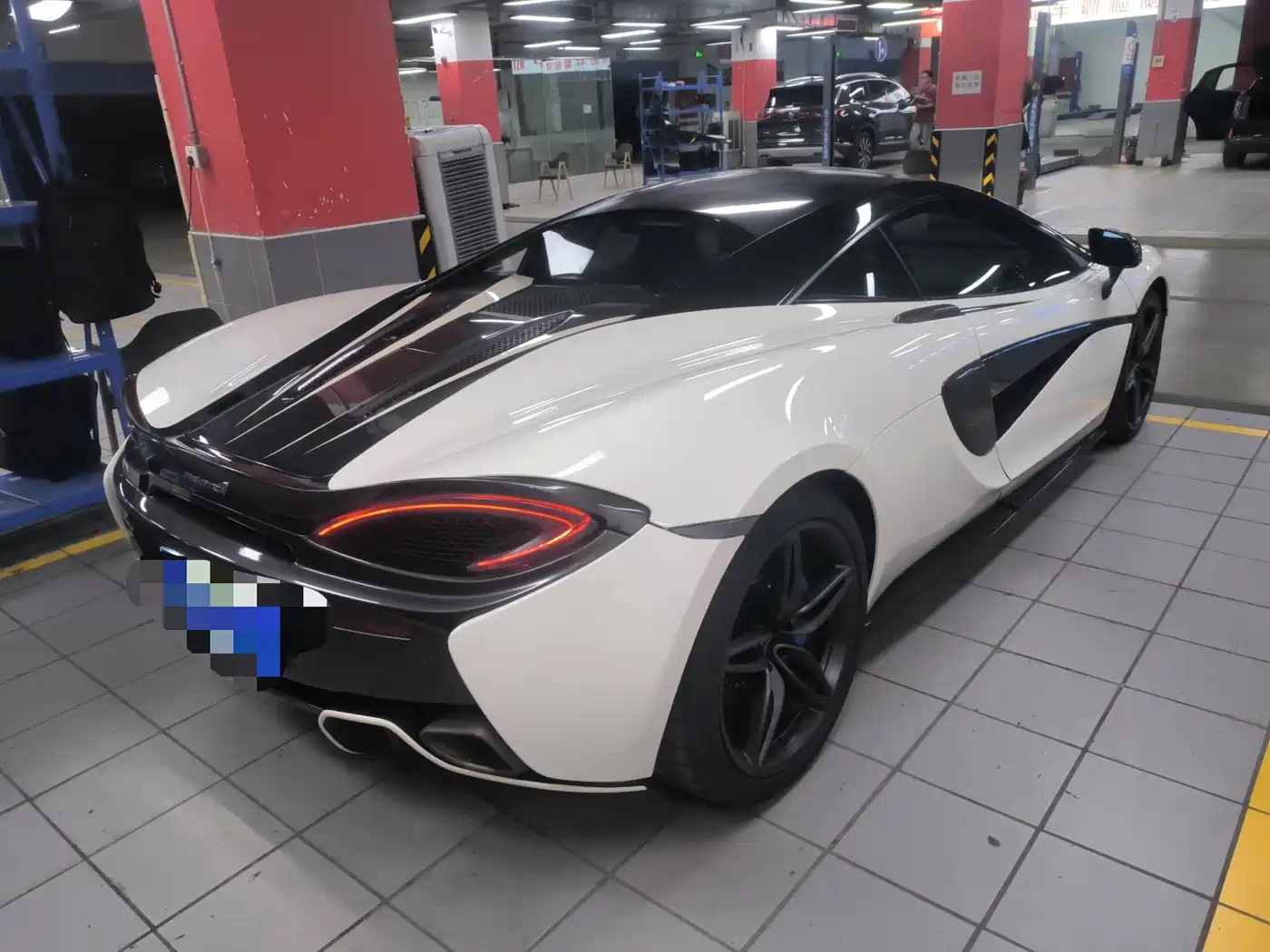 McLaren 570 2017 2015 570S 3.8T Coupe