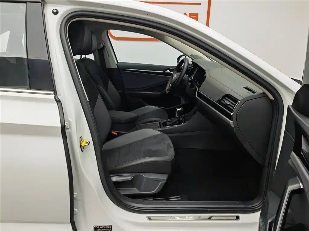 Volkswagen Sagitar 2022 280TSI DSG Excellence Edition фото 23