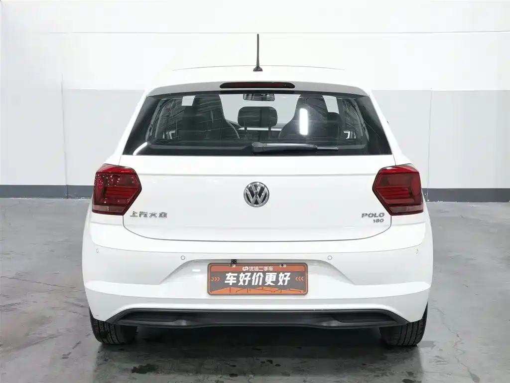 Volkswagen Polo 2019 Plus 1.5L Automatic Colorful Tech Edition фото 4